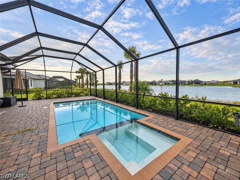 3 bedroom SingleFamilyResidence at 19108 Hanley Blvd, Verdana Village, Estero — photo 4