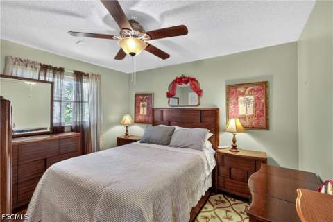 1722 SE 6th Ter, Cape Coral FL - photo 10 of 23