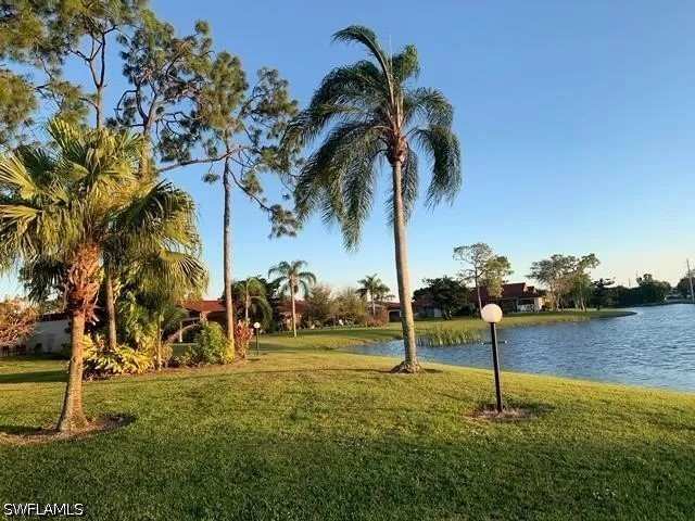 2 bedroom Condominium at 2037 Pine Isle Ln 2037, Boca Ciega Manor, Naples — photo 1