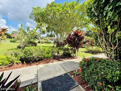 2037 Pine Isle Ln 2037, Naples FL - photo 10 of 48