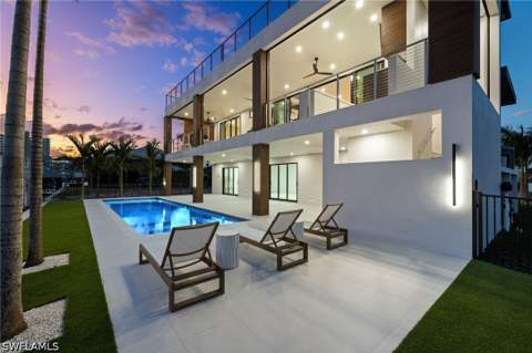 256 Trade Winds Ave, Naples FL - photo 9 of 50