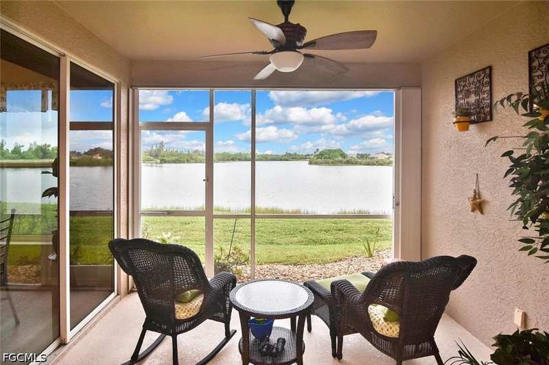 2 bedroom Condominium at 2619 Somerville Loop 407, Somerville, Cape Coral — photo 1