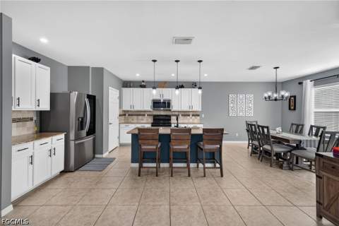 4630 SW 16th Pl, Cape Coral FL - photo 10 of 40
