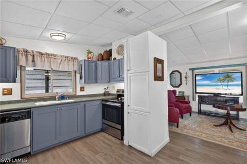 20720 Port Dr, Estero FL - photo 7 of 26