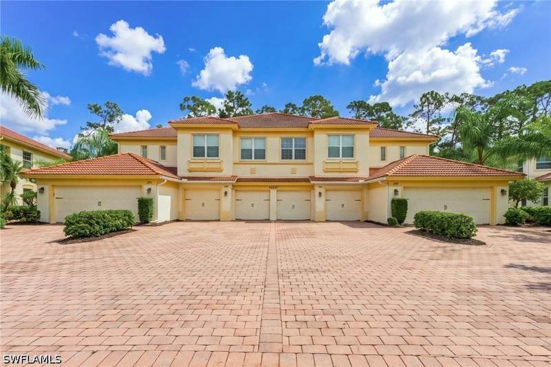 2 bedroom Condominium at 26497 Lucky Stone Rd 101, Hawthorne, Bonita Springs — photo 2