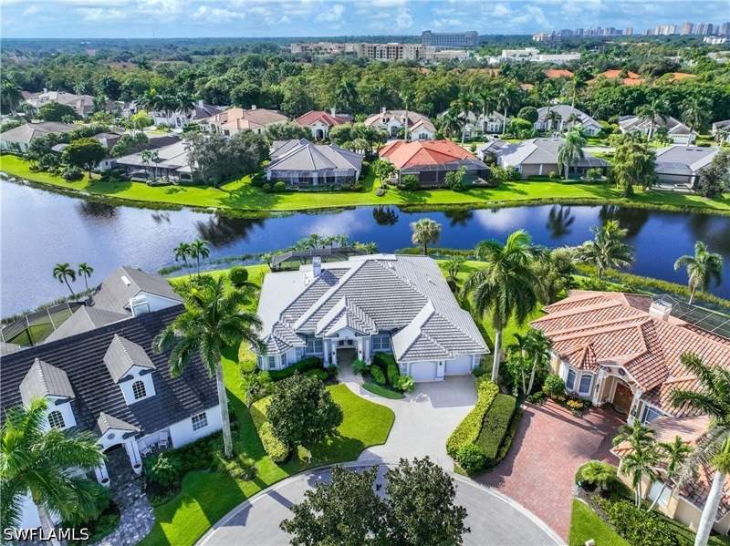 3 bedroom SingleFamilyResidence at 903 Spanish Moss Trl, Gables, Naples — photo 2
