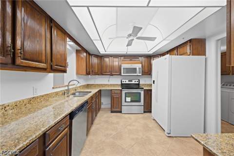 1900 Virginia Ave 502, Fort Myers FL - photo 12 of 36