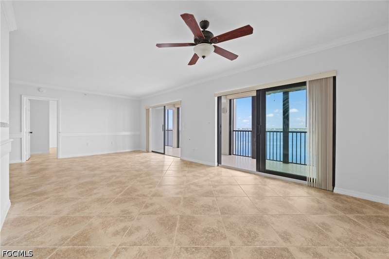 3 bedroom Condominium at 1900 Virginia Ave 502, Pointe Royale, Fort Myers — photo 3