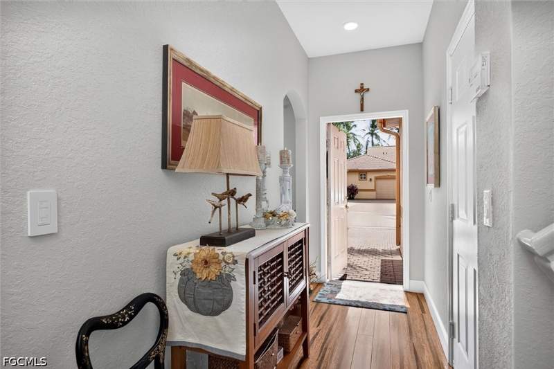 3 bedroom Townhouse at 7871 Lake Sawgrass Loop 5413, Reflection Lakes, Fort Myers — photo 5
