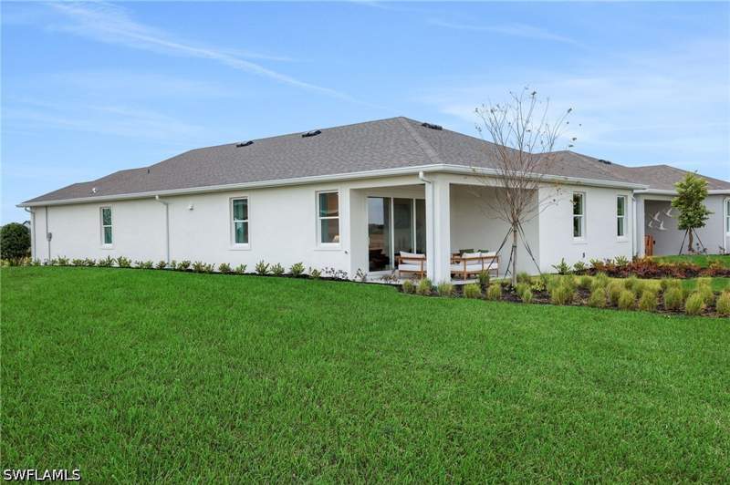 3 bedroom SingleFamilyResidence at 17082 Squirrel Branch Ln, Country Club, Alva — photo 2