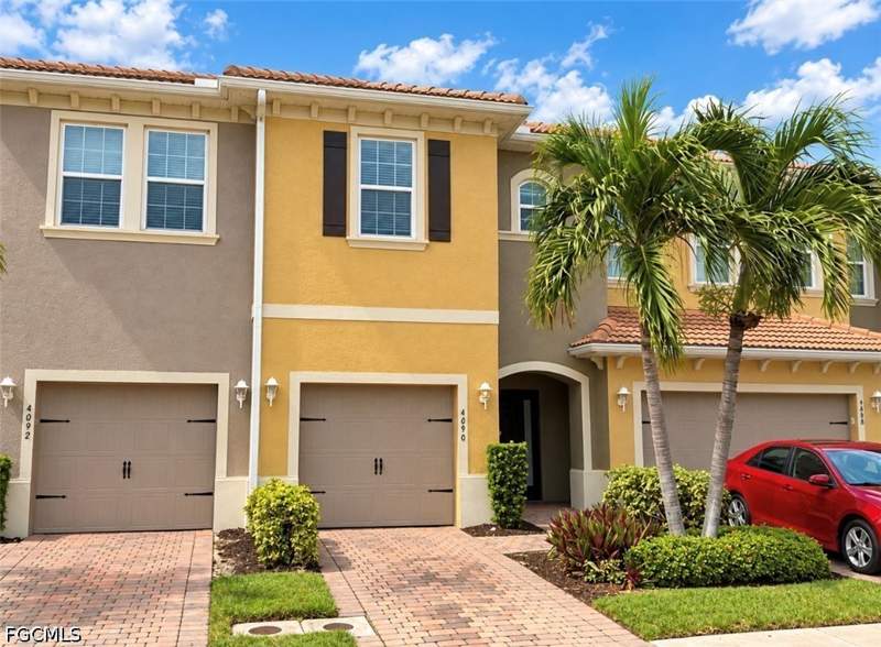 2 bedroom Townhouse at 4090 Wilmont Pl, Lindsford, Fort Myers — photo 4
