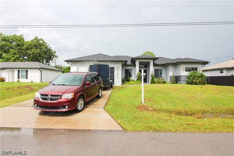 3 bedroom SingleFamilyResidence at 3902 4th St SW, Lehigh Acres, Lehigh Acres — photo 2
