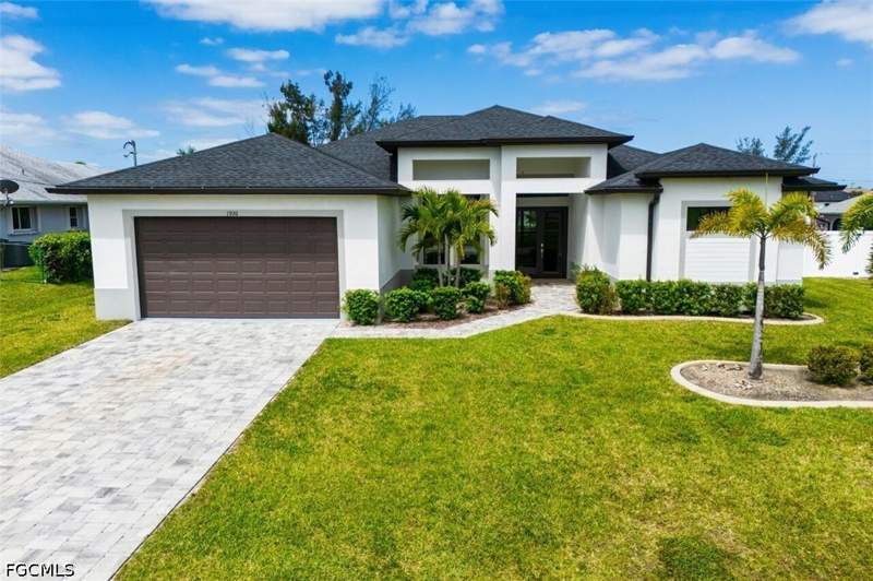 3 bedroom SingleFamilyResidence at 1926 SW 15th Ave, Cape Coral, Cape Coral — photo 4