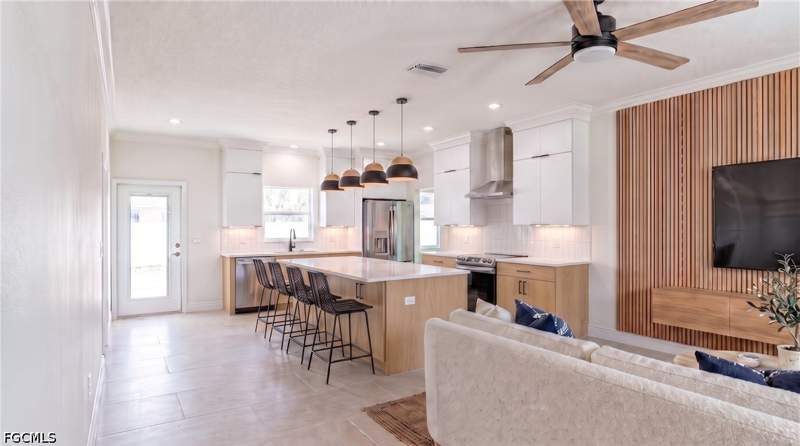 3 bedroom SingleFamilyResidence at 2901 E 14th St, Lehigh Acres, Lehigh Acres — photo 2