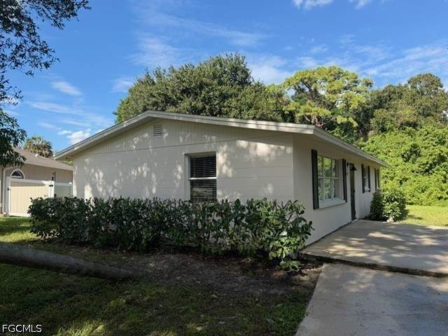 3 bedroom SingleFamilyResidence at 10181 Georgia St, Bonita Springs, Bonita Springs — photo 3
