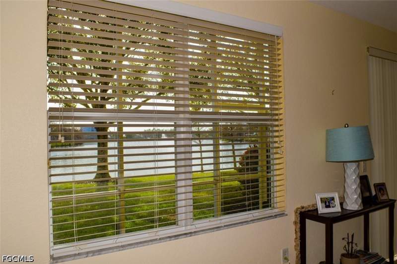 2 bedroom Townhouse at 16198 Via Solera Cir 102, Sail Harbour, Fort Myers — photo 3