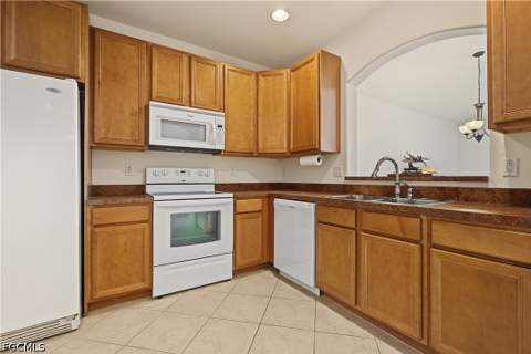 2444 Laurentina Ln, Cape Coral FL - photo 19 of 56