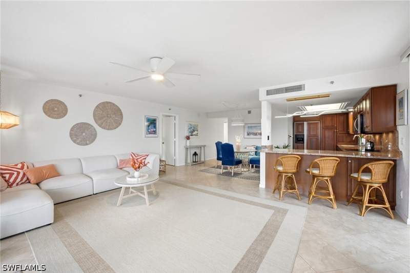 2 bedroom Condominium at 26235 Hickory Blvd 1A, Bay Harbor Club Condo, Bonita Springs — photo 4