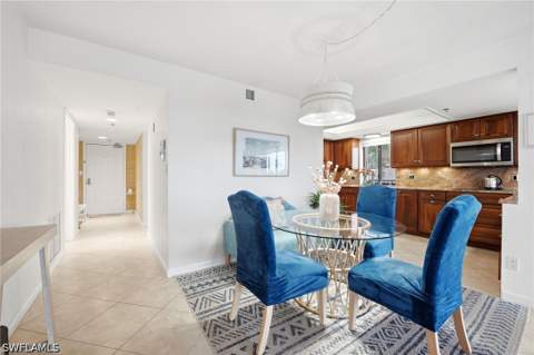 26235 Hickory Blvd 1A, Bonita Springs FL - photo 7 of 27