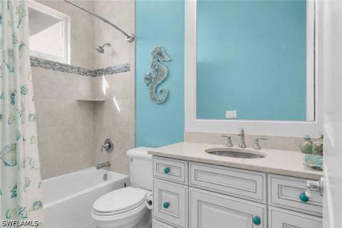 9369 Campanile Cir, Naples FL - photo 22 of 49