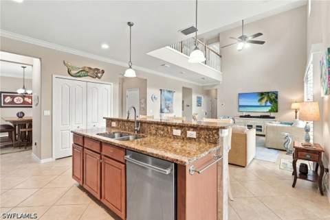 3836 Ruby Way, Naples FL - photo 6 of 34