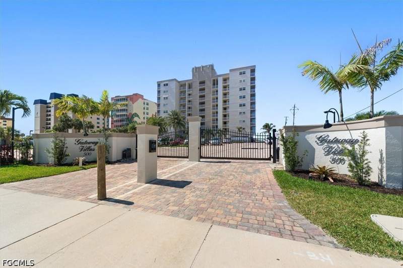 2 bedroom Condominium at 500 Estero Blvd 899, Gateway Villas, Fort Myers Beach — photo 2