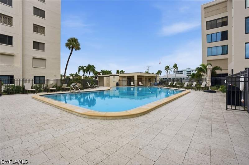 2 bedroom Condominium at 6670 Estero Blvd A404, Sandarac Condo, Fort Myers Beach — photo 4