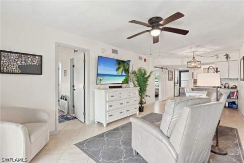 6899 Estero Blvd 213, Fort Myers Beach FL - photo 9 of 36