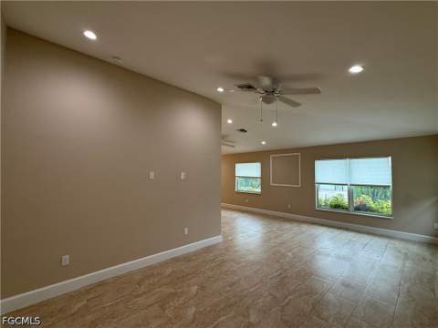 204 Village Cir, Labelle FL - photo 6 of 20