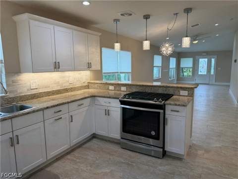 204 Village Cir, Labelle FL - photo 8 of 20