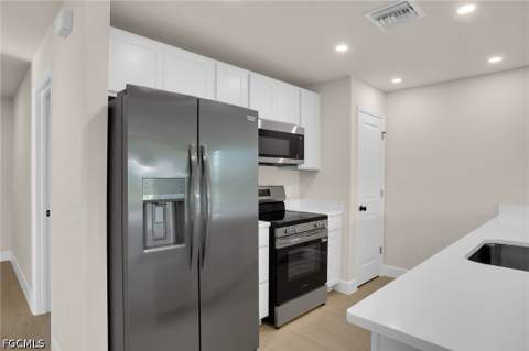 845 Glen Coy Ave, Lehigh Acres FL - photo 11 of 35