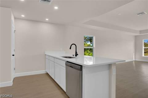 6034 Stratton Rd, Fort Myers FL - photo 11 of 36