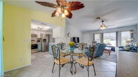 929 SE 6th Ter, Cape Coral FL - photo 7 of 39