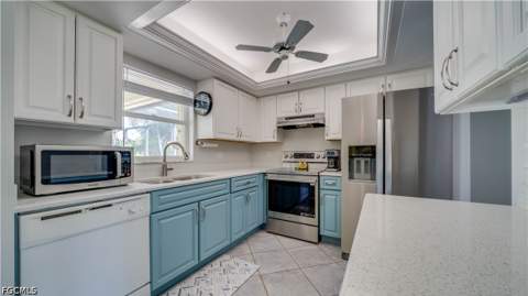 929 SE 6th Ter, Cape Coral FL - photo 9 of 39