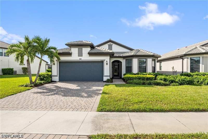 3 bedroom SingleFamilyResidence at 9205 Bexley Dr, Westbrook, Fort Myers — photo 1