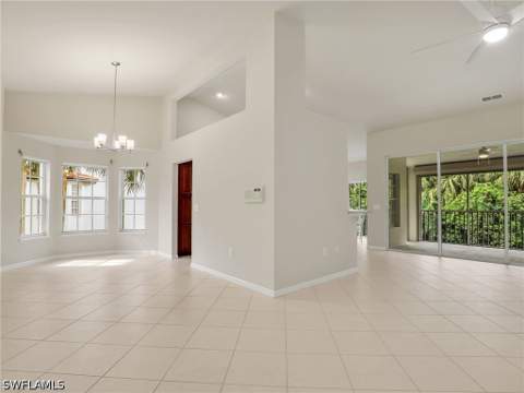 2185 Hawksridge Dr 1103, Naples FL - photo 12 of 49