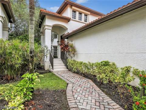 2185 Hawksridge Dr 1103, Naples FL - photo 6 of 49