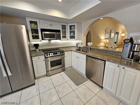 668 Mardel Ct 807, Naples FL - photo 11 of 42