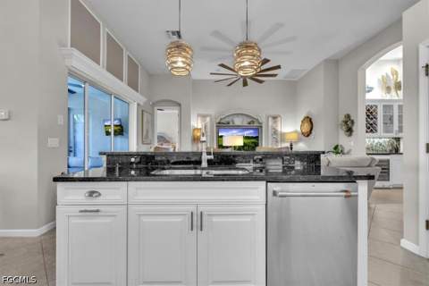 3750 Lakeview Isle Ct, Fort Myers FL - photo 20 of 60