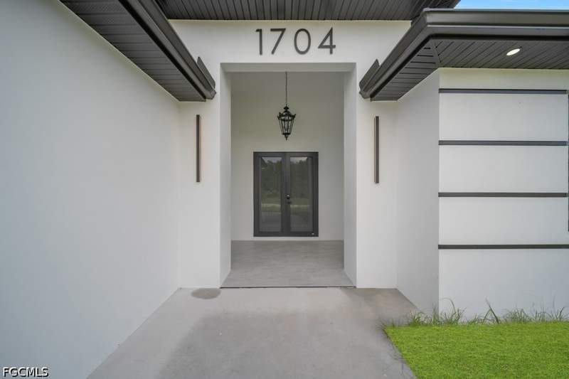 4 bedroom SingleFamilyResidence at 1704 Clayton Ave, Lehigh Acres, Lehigh Acres — photo 5