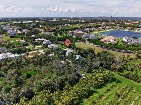 13370 Almond Dr, Fort Myers FL - photo 6 of 43