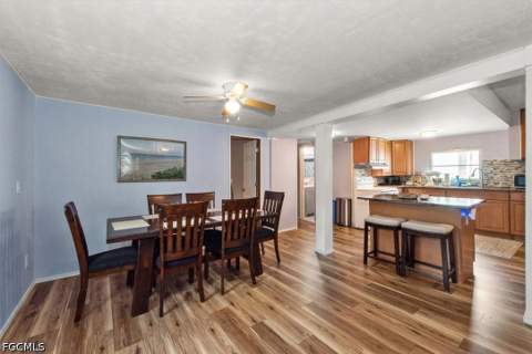 12051 Cypress Dr, Fort Myers FL - photo 8 of 23