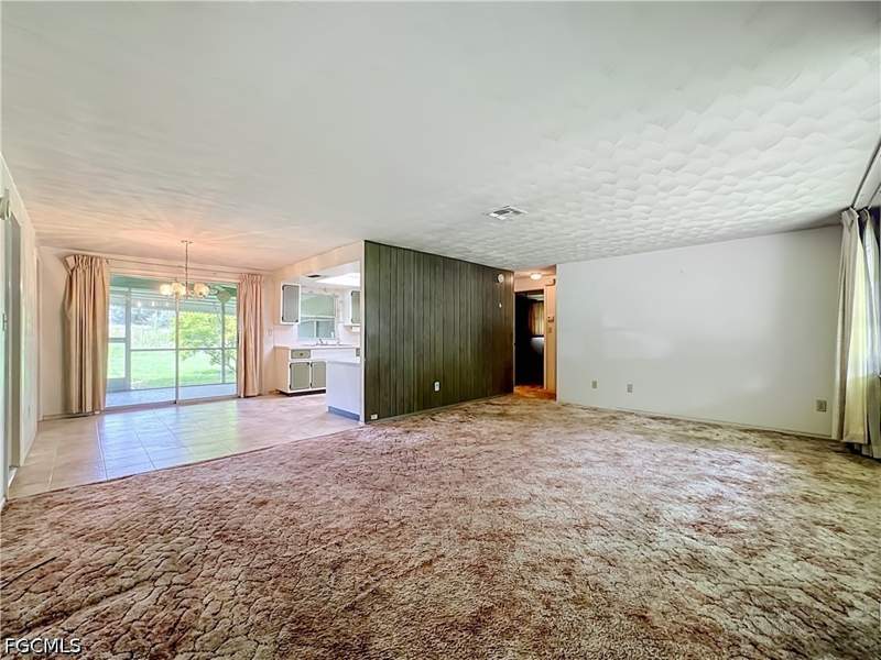 3 bedroom SingleFamilyResidence at 2901 Parkview Dr, Fort Myers Shores, Fort Myers — photo 3