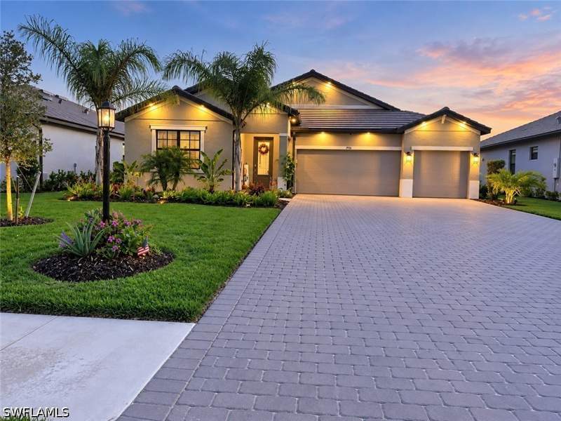 4 bedroom SingleFamilyResidence at 19156 Hanley Blvd, Verdana Village, Estero — photo 2