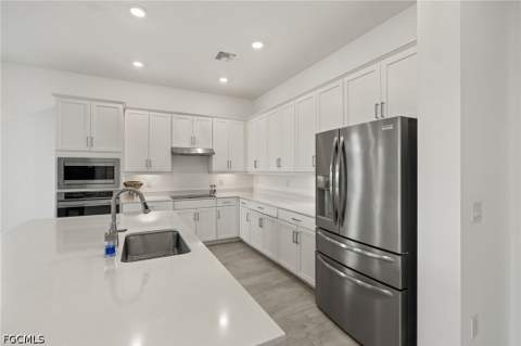 11667 Canopy Loop, Fort Myers FL - photo 10 of 37