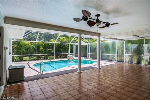 25273 Moriah Ln, Bonita Springs FL - photo 12 of 48