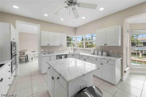 736 Plantation Ct, Marco Island FL - photo 11 of 50