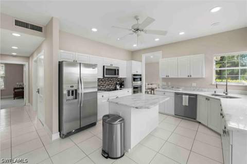 736 Plantation Ct, Marco Island FL - photo 12 of 50