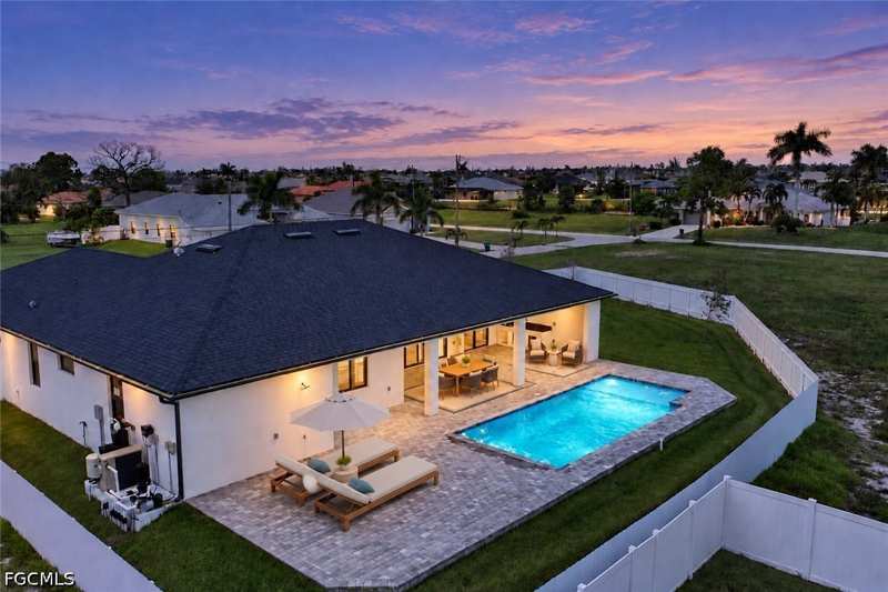 4 bedroom SingleFamilyResidence at 1639 NW 33rd Ave, Cape Coral, Cape Coral — photo 1