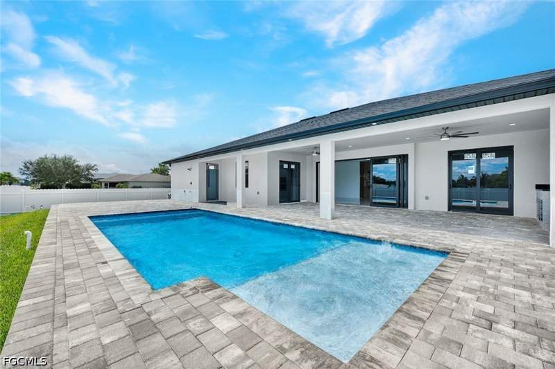 4 bedroom SingleFamilyResidence at 1639 NW 33rd Ave, Cape Coral, Cape Coral — photo 5